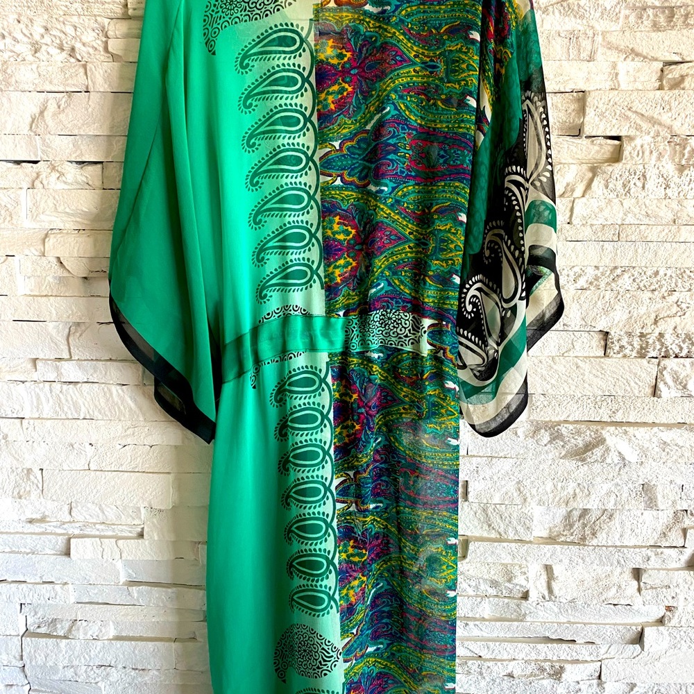 Tamryn Walker kaftan - Picture 3 of 3